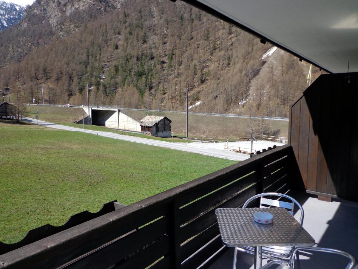 B&B Matterhorn Golf Randa Eksteriør bilde