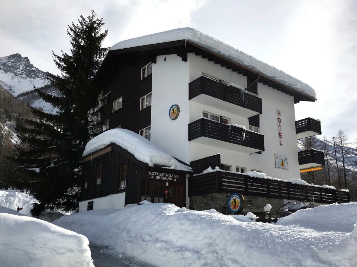 B&B Matterhorn Golf Randa Eksteriør bilde